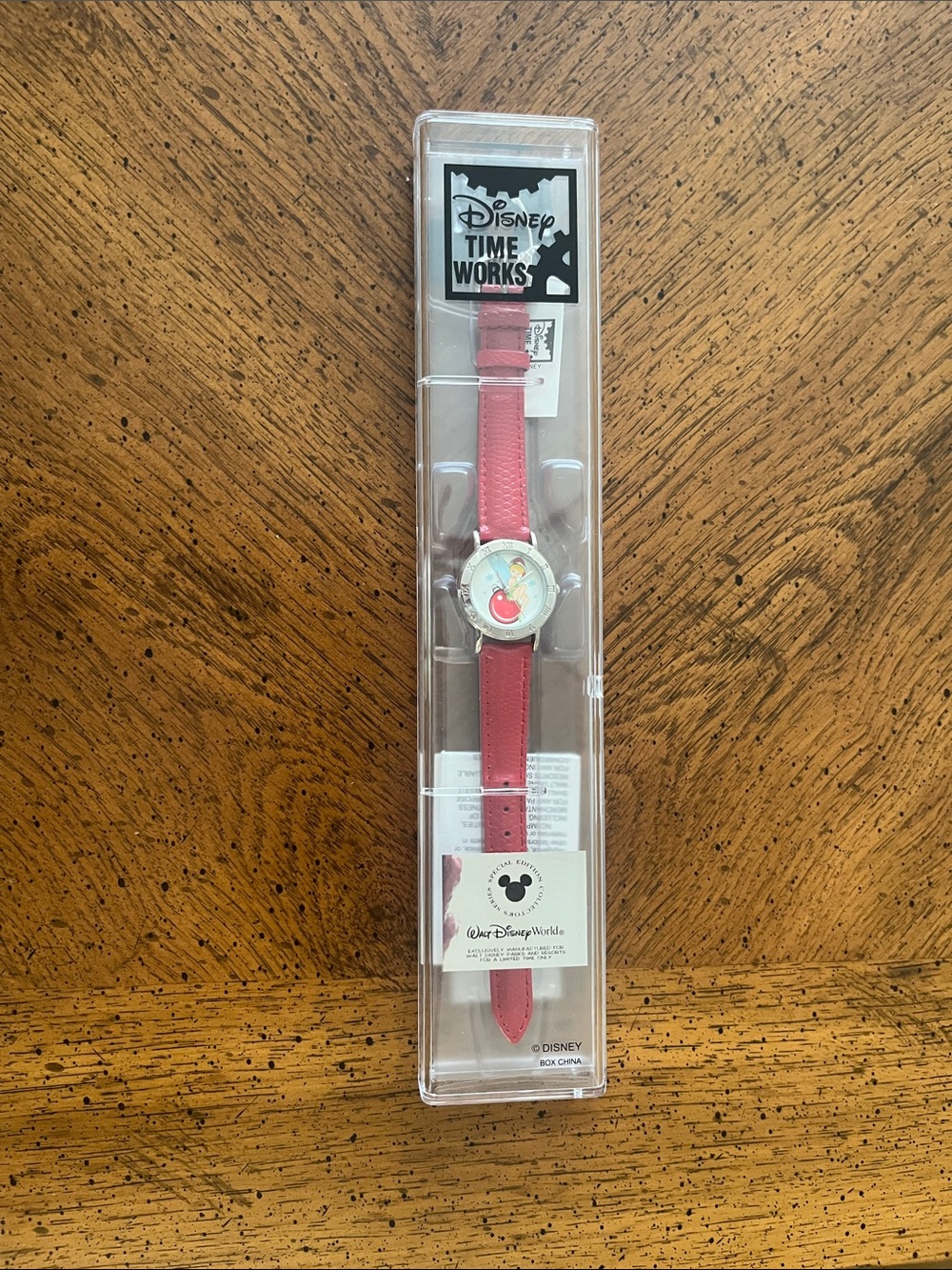 NWT Holiday Disney Tinker Bell Watch Women Time Works Special Edition Leather
